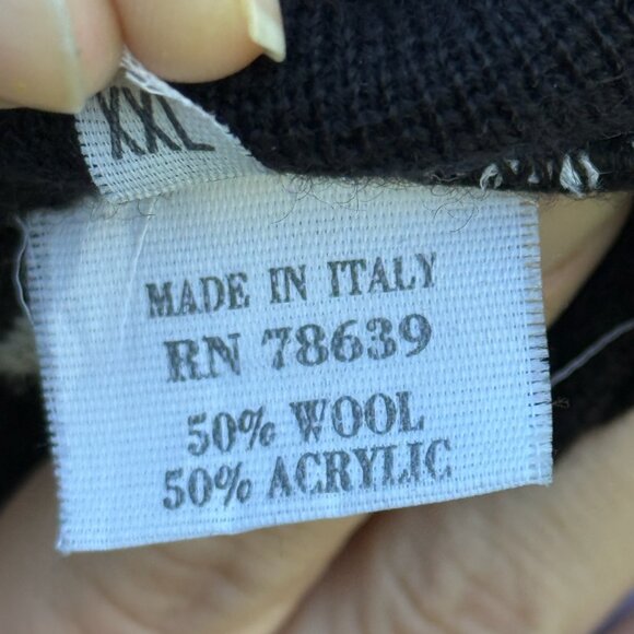 Coogi Style Patterned Sweater Made in Italy - Picture 6 of 7